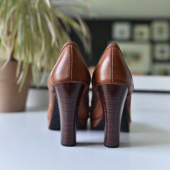 AMERICAN EAGLE Peeptoe Heels - Picture 3 of 4